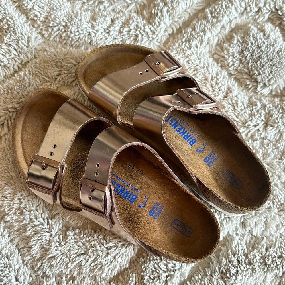 Birkenstocks (38)